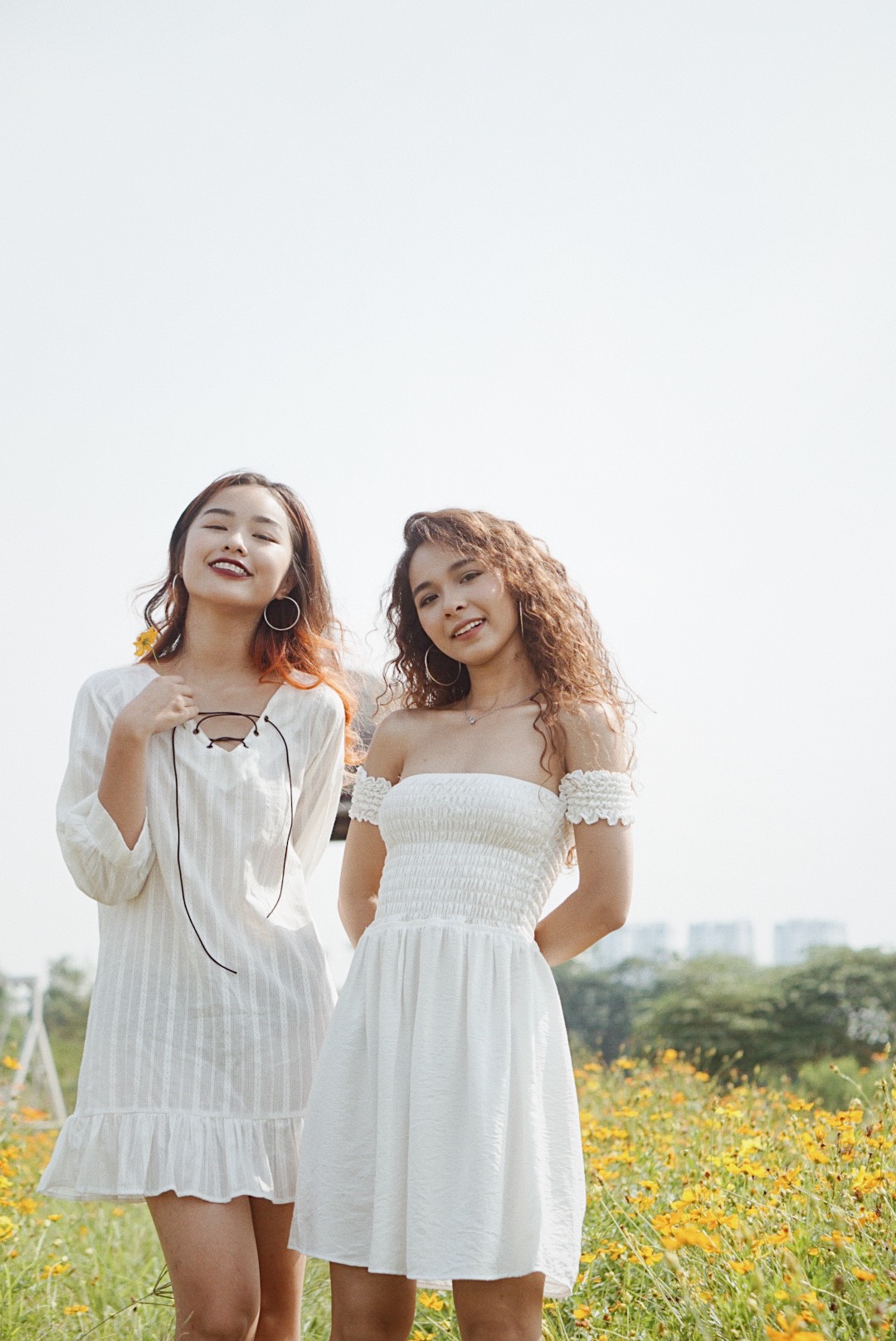 Top 12 shop bán áo trễ vai đẹp ở Hà Nội