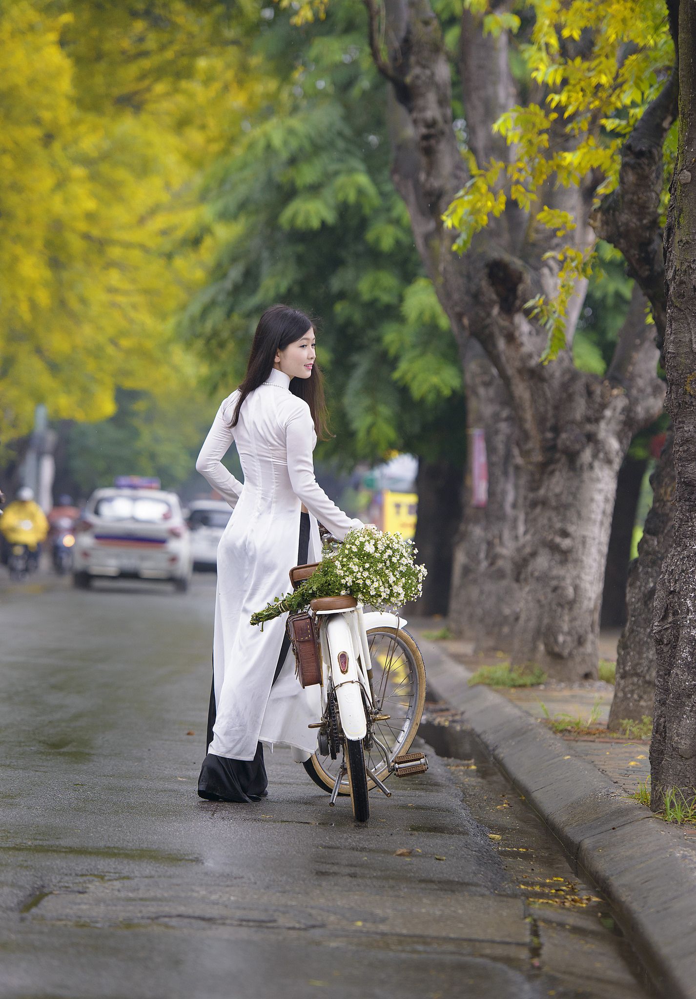 Nên mặc gì khi đi du lịch Hà Nội 4 mùa xuân hạ thu đông?