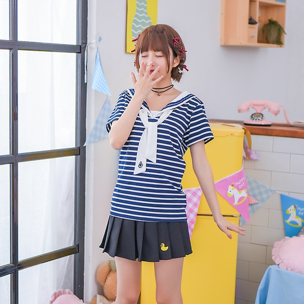 5 kiểu áo phông phong cách Nhật làm chết mê chết mệt teen girl