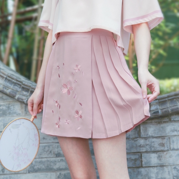 Chân váy xếp ly thêu hoa anh đào Sakura