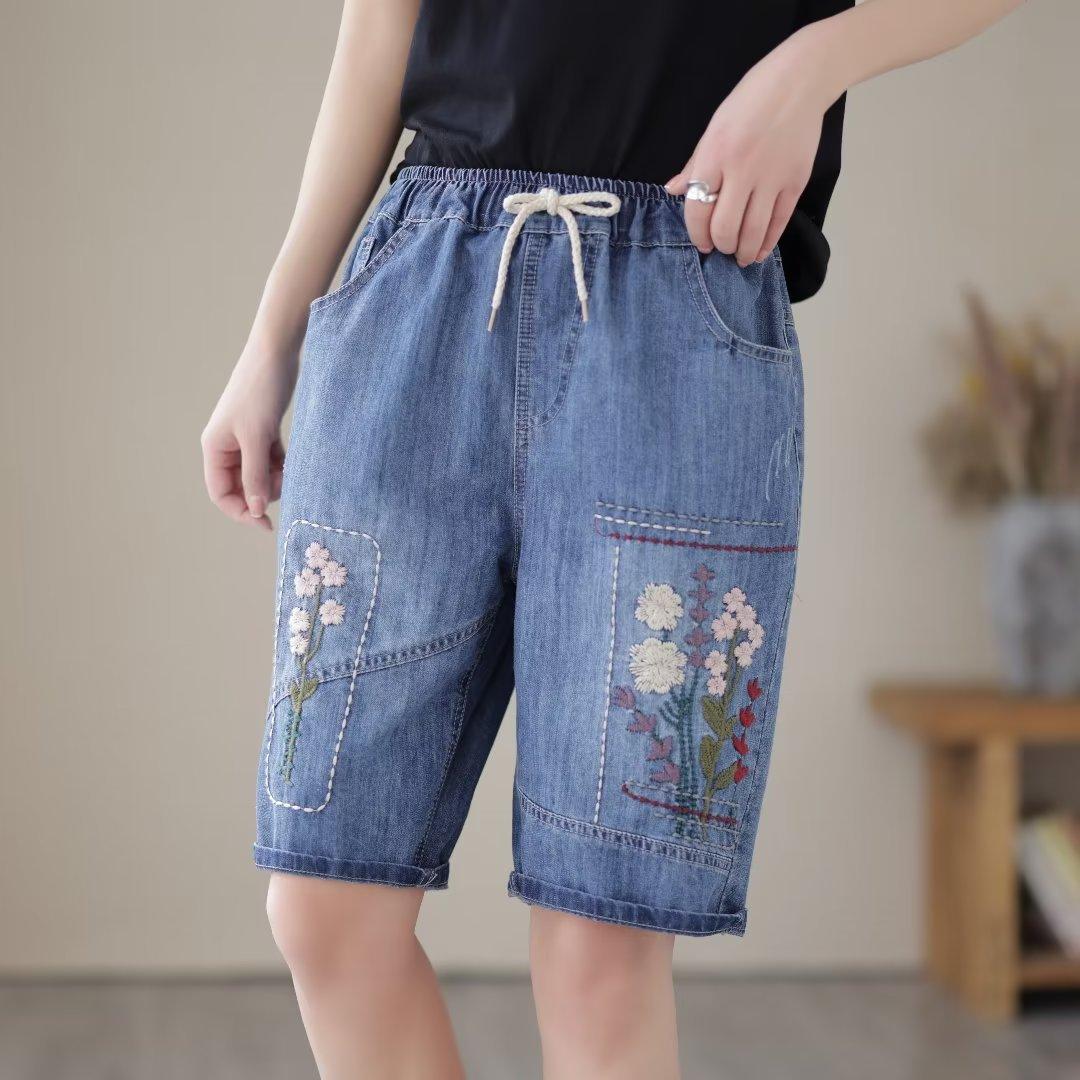 Quần short jean nữ phong cách retro