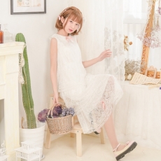 Đầm ren trắng phong cách Nhật Bản