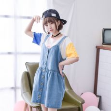 Váy yếm jean phong cách Mori girl
