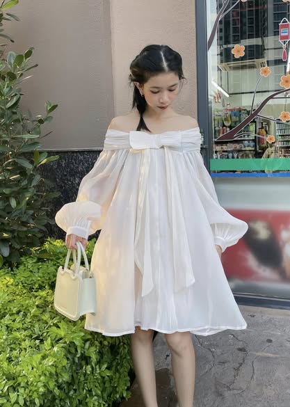 Váy babydoll bẹt vai