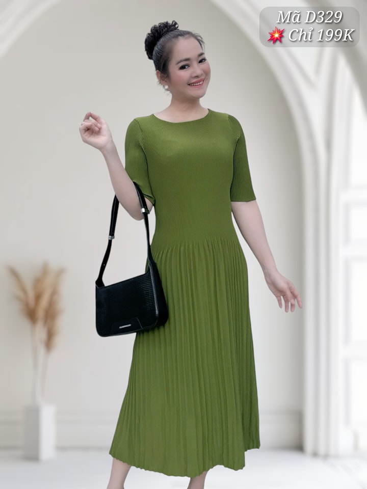 Đầm dáng dài tay lửng