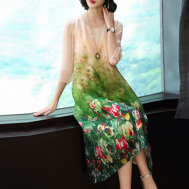 Đầm suông vải lụa