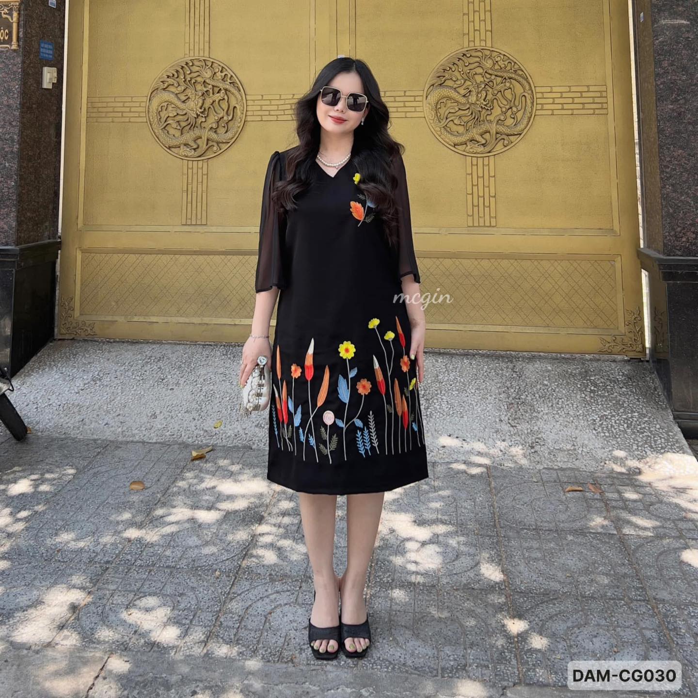 Đầm suông form chữ A