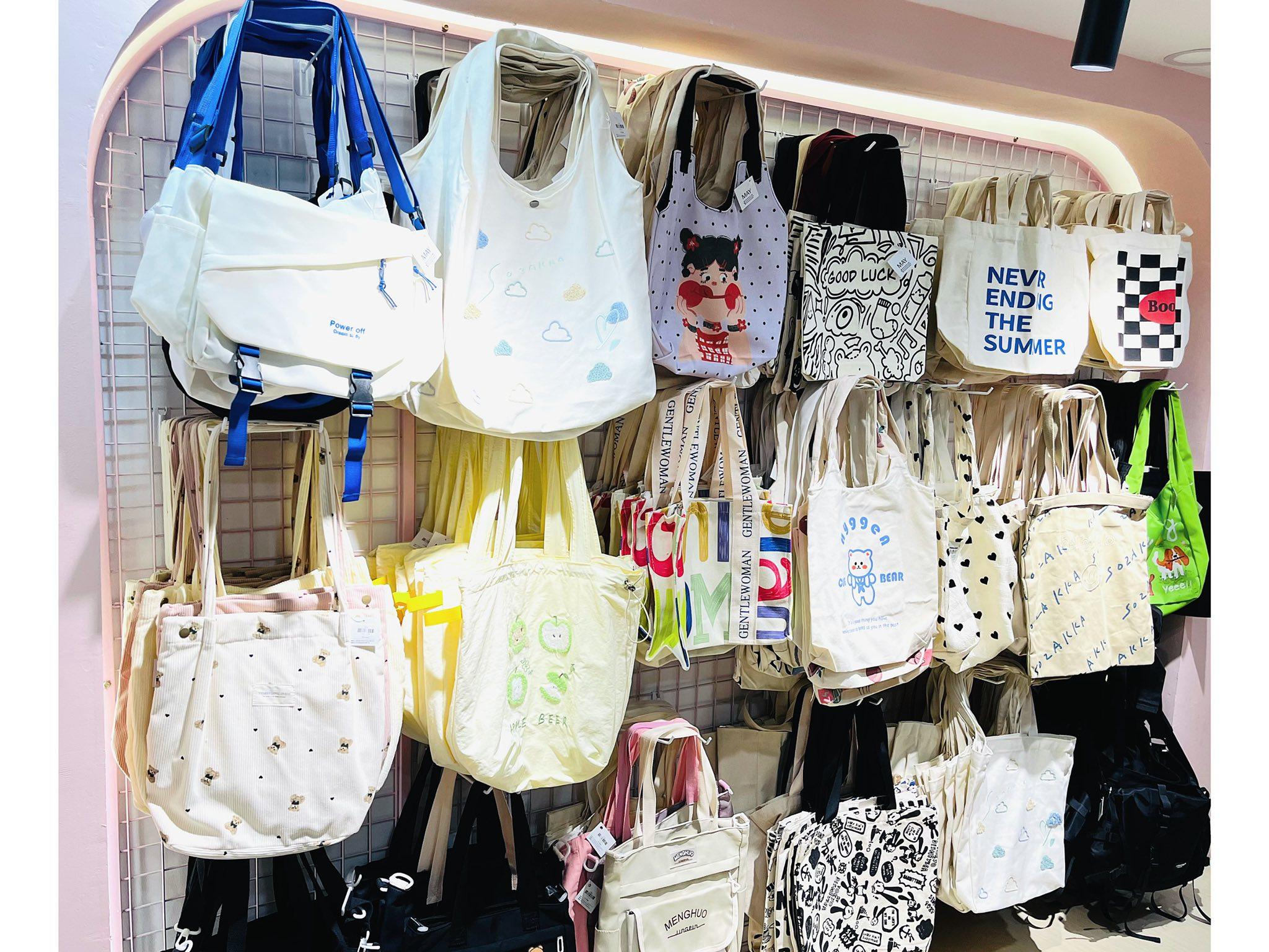 Những mẫu túi tote dễ thương, năng động