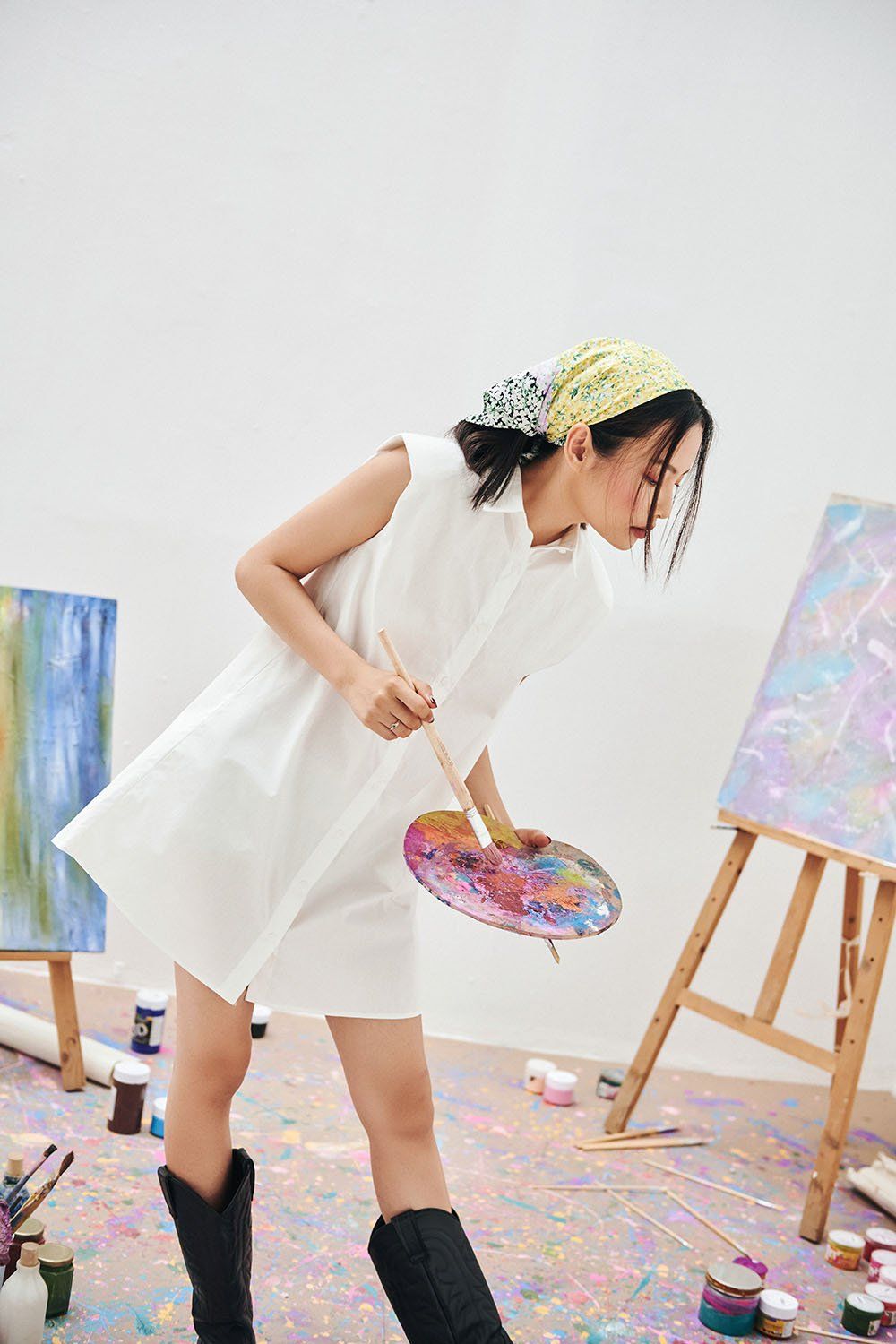 Mẫu váy sơ mi dáng suông tay sát nhẹ nhàng, trẻ trung