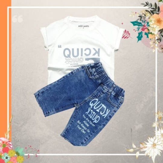 Bộ áo sát nách với quần short jean được làm từ chất liệu cotton cao cấp mềm mịn, thấm hút mồ hôi.