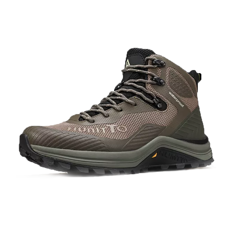 Một mẫu giày trekking leo núi cổ lửng chống thấm nhưng vẫn thoáng khí và mềm mại với chất liệu phối da mang lại cảm giác thoải mái khi sử dụng