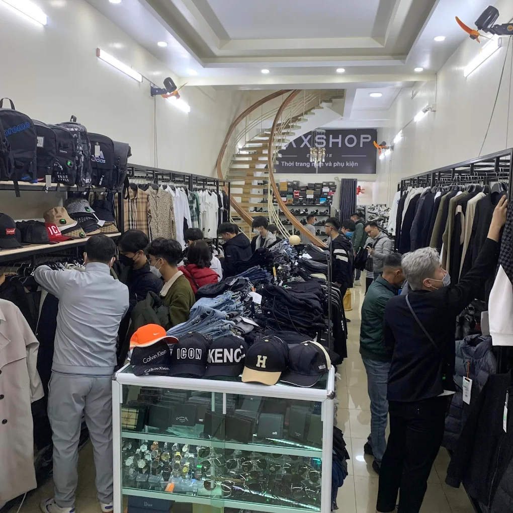Hình ảnh bên trong cửa hàng Maxshop Hải Phòng