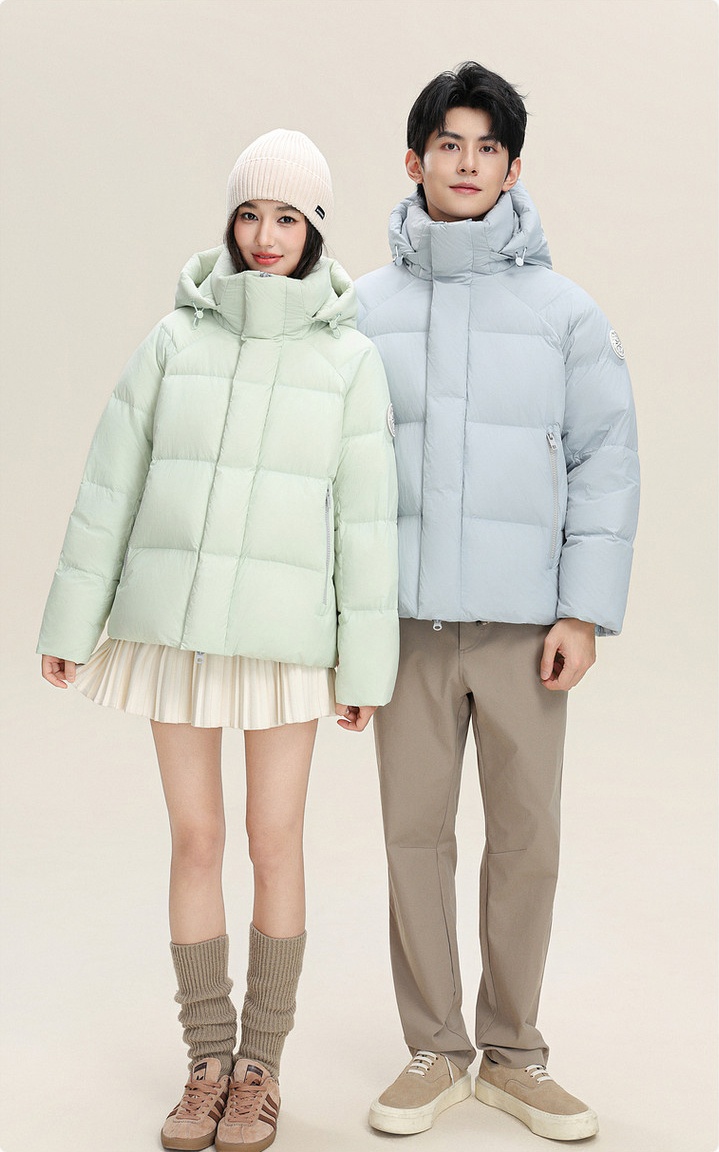 Áo phao mix chân váy ngắn xếp ly