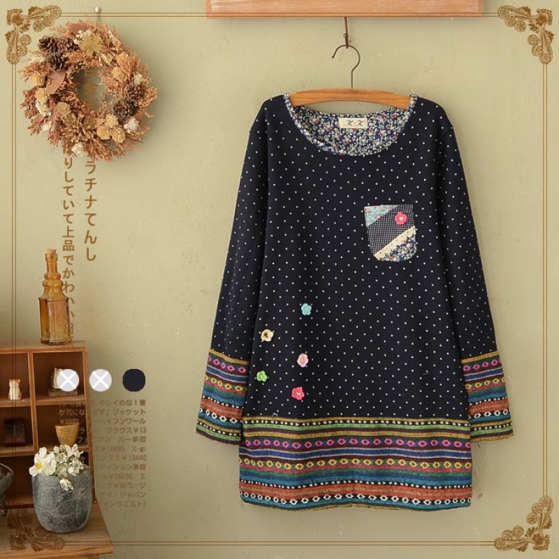 Áo t-shirt dáng dài thổ cẩm đính hoa