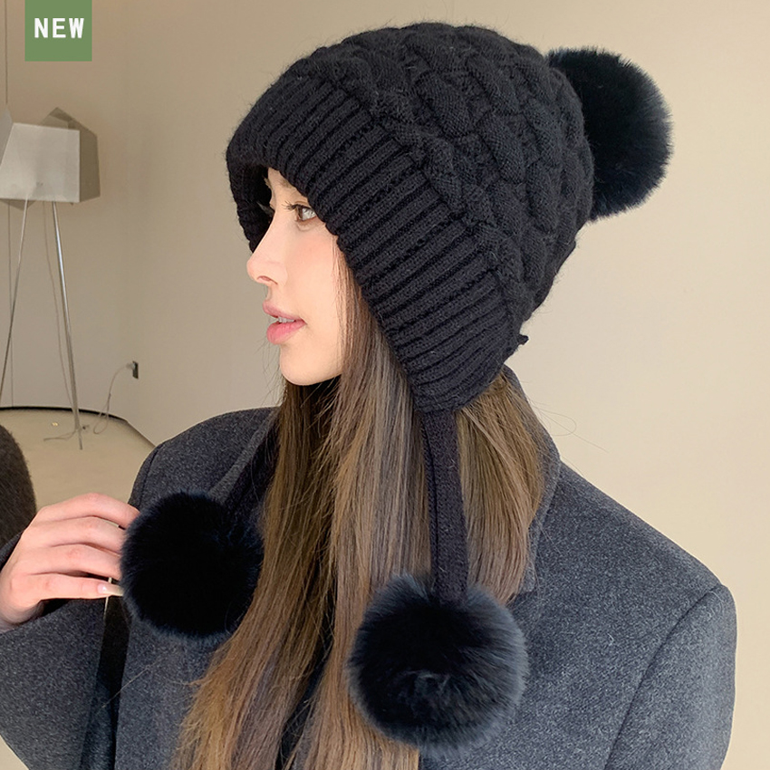 Mũ len dệt kim hai lớp dày dặn chống lạnh đính ba quả bóng lông thỏ dành cho nữ