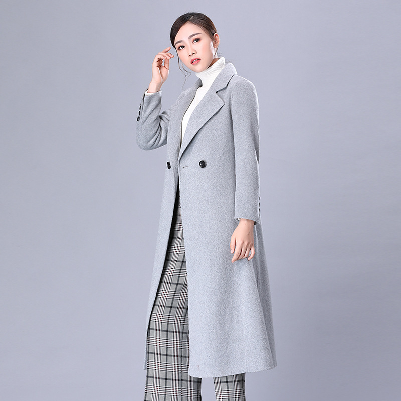 Top 10 mẫu áo khoác măng tô nữ đẹp nhất thu đông 2019