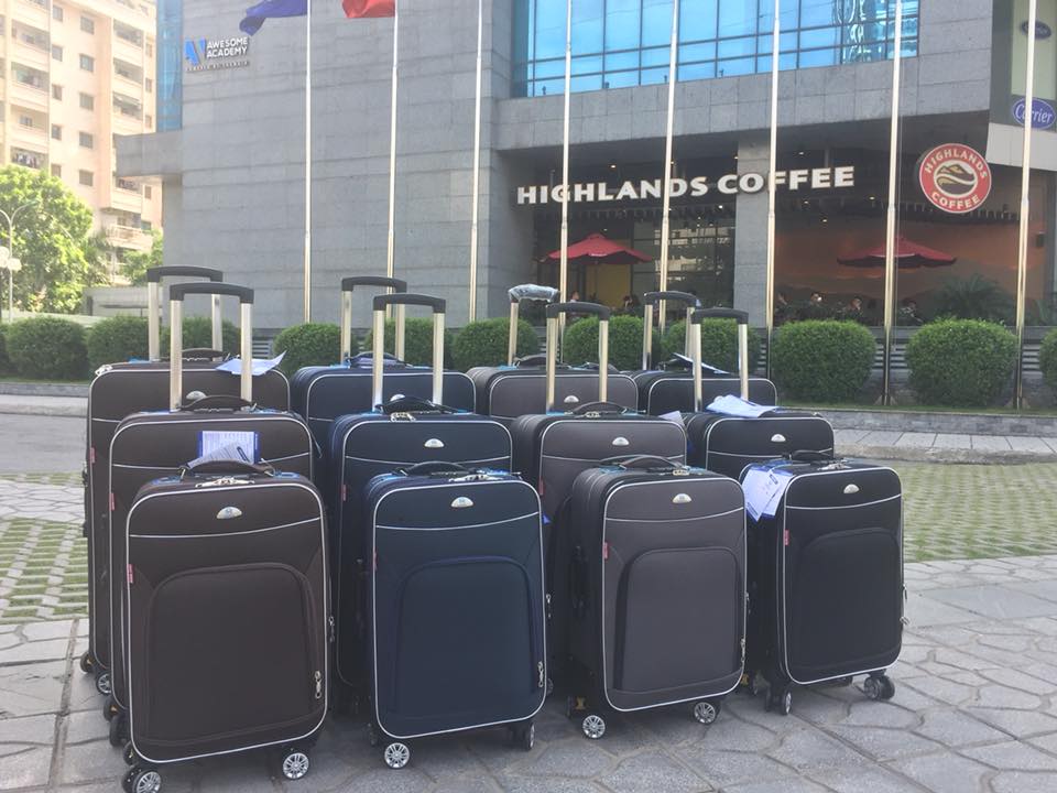 VALI KÉO GIÁ RẺ - Địa chỉ mua vali kéo chất lượng ở Hà Nội