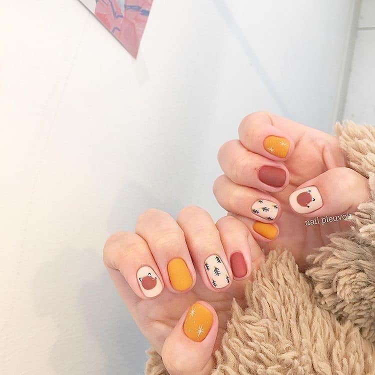 Top 11 tiệm nail đẹp và uy tín nhất Huế