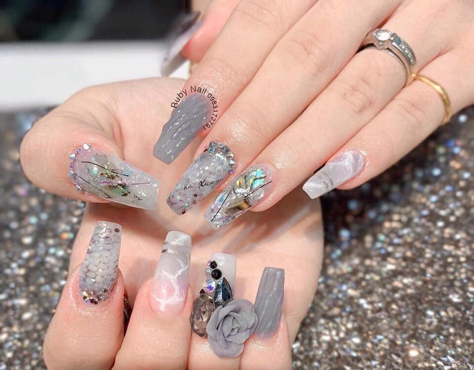 Top 11 tiệm nail đẹp và uy tín nhất Huế