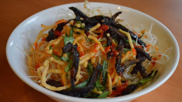 Ngất ngây với top 16 món ăn vặt ngon nhất ở Đà Lạt, Lâm Đồng
