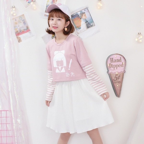 Áo giả hai hình cô gái - sakurafashion.vn