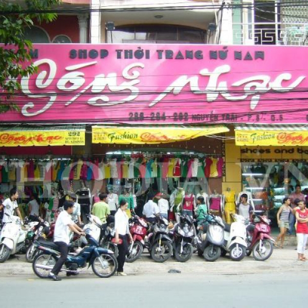 Top 12 shop thời trang nổi tiếng nhất trên đường Nguyễn Trãi …