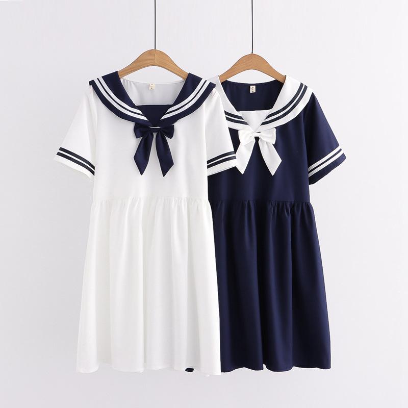 Váy kiểu thủy thủ