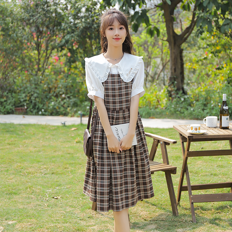 Váy yếm Nữ 2 Dây Chỉ Nổi Mặc Đi Học Phong Cách Hàn Quốc Ulzzang Trendy Cute Dễ  Thương - HQ Fashion - Quần yếm | ThờiTrangNữ.vn