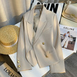 Áo blazer nữ phong cách thanh lịch và nhẹ nhàng - ảnh 1