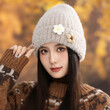 Mũ len dày lót lông nữ mùa đông thiết kế hoa xinh xắn