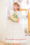 Váy Lolita trắng phối ren