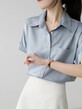 Áo sơ mi tay ngắn giản dị 