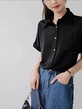 Áo sơ mi tay ngắn giản dị 