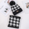 Set mũ len + quàng cổ nữ sọc caro