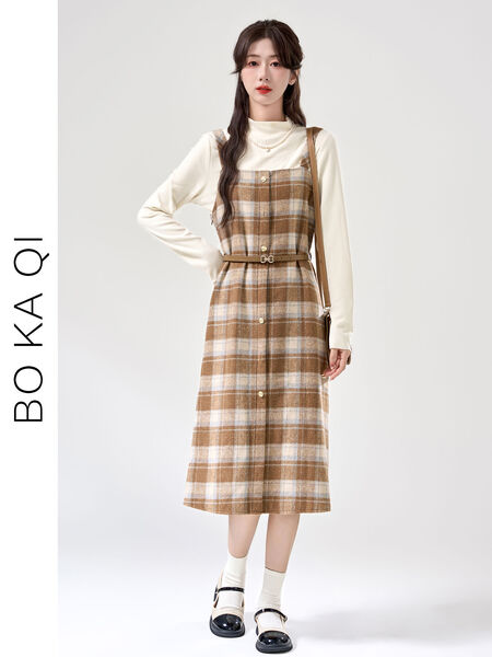 Váy yếm len kẻ caro nữ dáng trung dài mùa thu đông