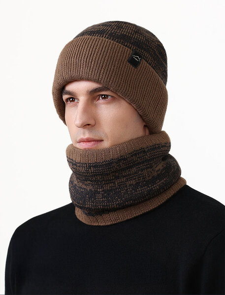 Bộ mũ len và khăn cổ nam có lót nỉ dày, giữ ấm mùa đông