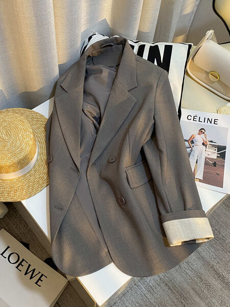 Áo khoác blazer nữ phong cách tối giản thanh lịch