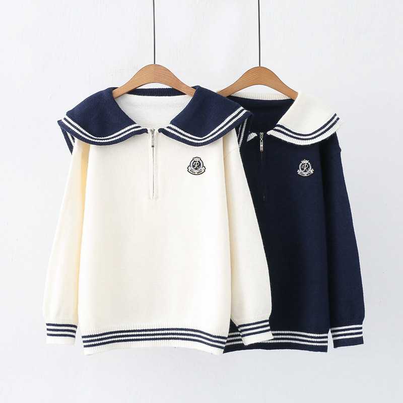 Áo len nữ có cổ dáng suông đáng yêu