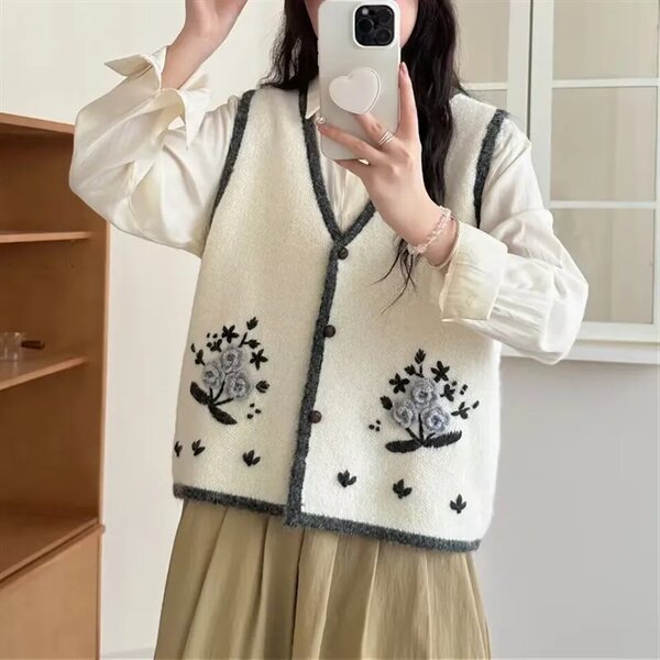 Áo len gile nữ đan móc nổi 3D, thiết kế độc đáo, phong cách...