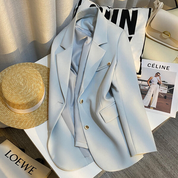 Áo blazer nữ phong cách nữ thần thiết kế tối giản