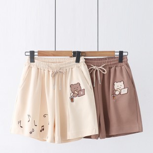 Quần short nữ thêu hình chú gấu