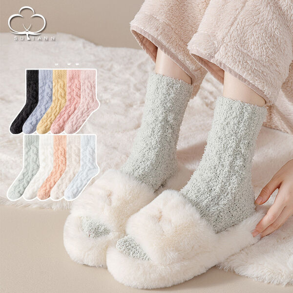 Vớ tất nữ dày dặn, có lớp lông giữ ấm mùa thu đông