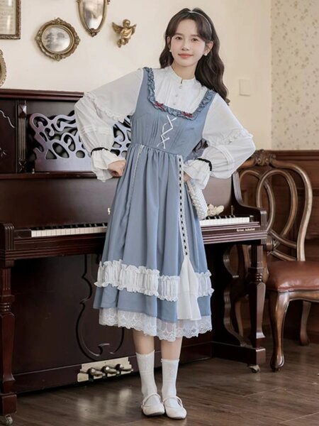 Váy dài tay công chúa