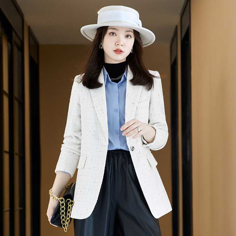 Áo khoác dạ nữ kiểu vest