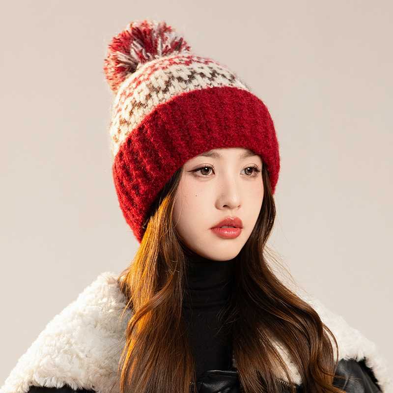 Mũ len dệt kim nữ họa tiết cổ điển