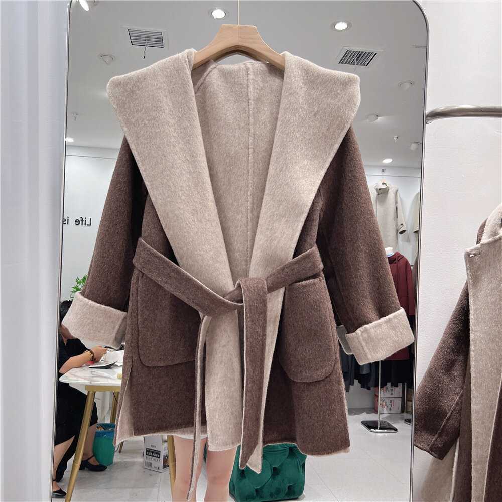 Áo khoác dạ cashmere có mũ và dây đai eo