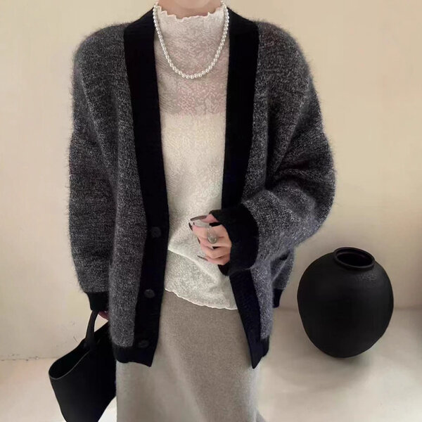 Áo len nữ dáng rộng cao cấp Thu Đông phong cách quý tộc