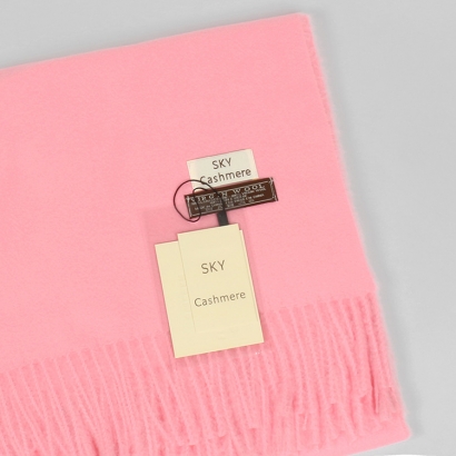 Khăn choàng cổ nữ đính tua