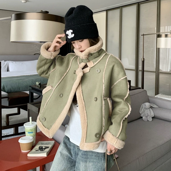 Áo khoác ngắn nữ lót lông cừu