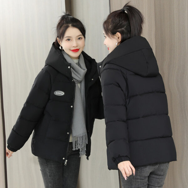 Áo khoác phao nữ dáng ngắn có mũ giữ ấm mùa đông